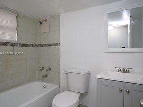 2378 NW 60th St, Miami FL 33142