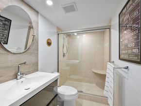 1000 Parkview Dr 220, Hallandale Beach FL 33009