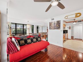 1000 Parkview Dr 220, Hallandale Beach FL 33009