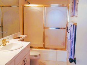 521 N Riverside Dr 907, Pompano Beach FL 33062