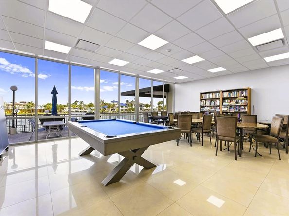 521 N Riverside Dr 907, Pompano Beach FL 33062