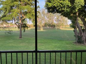 9520 S Hollybrook Lake Dr 205, Pembroke Pines FL 33025