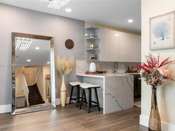 1564 Yellowheart Way 1564, Hollywood FL 33019