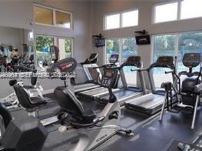 1564 Yellowheart Way 1564, Hollywood FL 33019