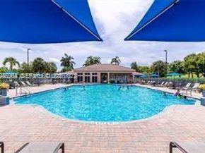 1564 Yellowheart Way 1564, Hollywood FL 33019