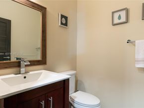 1564 Yellowheart Way 1564, Hollywood FL 33019