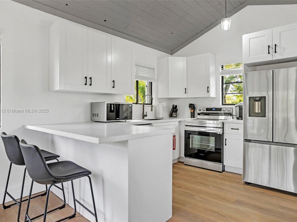 317 SW 9th Ave, Fort Lauderdale FL 33312