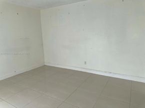 3396 Foxcroft Rd 305, Miramar FL 33025