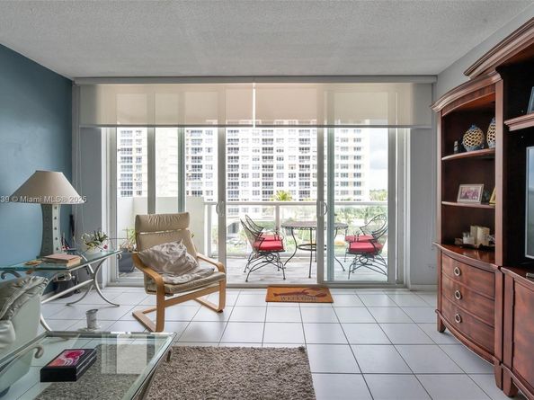 5601 Collins Ave 615, Miami Beach FL 33140