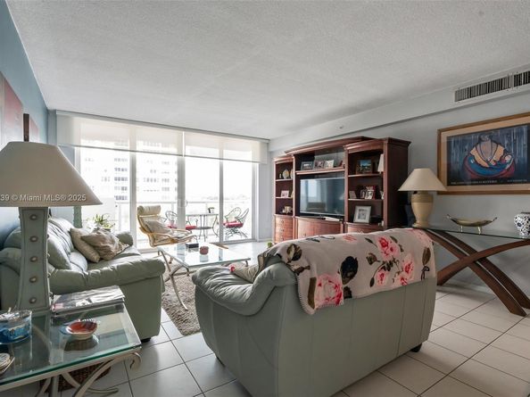 5601 Collins Ave 615, Miami Beach FL 33140