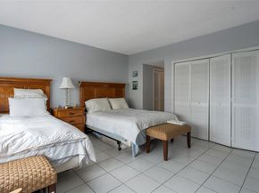 5601 Collins Ave 615, Miami Beach FL 33140