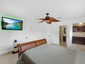 9625 SW 47th St, Miami FL 33165