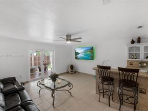 9625 SW 47th St, Miami FL 33165