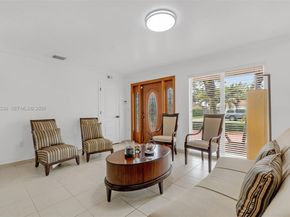 9625 SW 47th St, Miami FL 33165