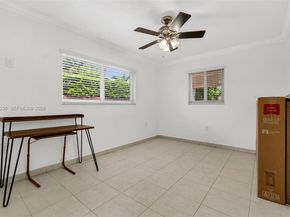 9625 SW 47th St, Miami FL 33165