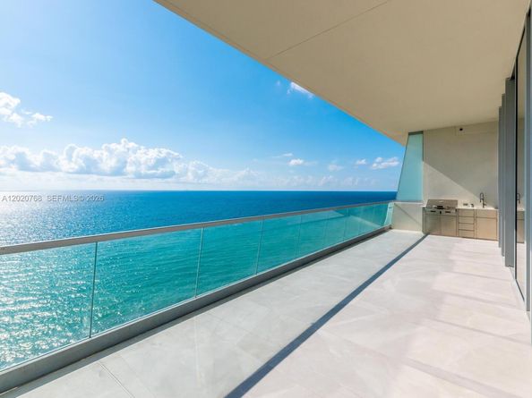 18501 E Collins 1503, Sunny Isles Beach FL 33160