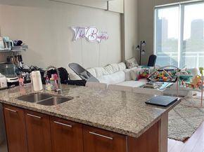 3000 NE 188th St 706, Aventura FL 33180