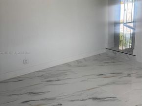 2831 NW 190th St, Miami Gardens FL 33056