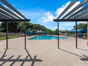925 Briar Ridge Rd, Weston FL 33327