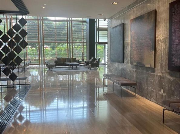 3470 E Coast Ave H2202, Miami FL 33137