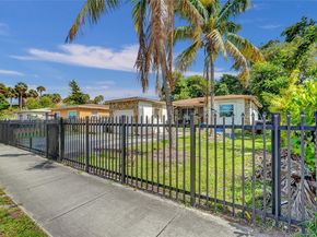 579 NW 119th St, Miami FL 33168