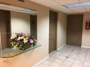 Undisclosed Address #A11937620, Hallandale Beach FL 33009