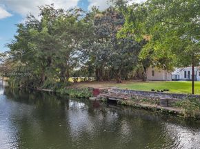 299 S Biscayne River Dr, Miami FL 33169