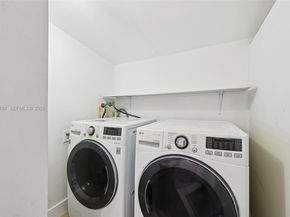 299 S Biscayne River Dr, Miami FL 33169