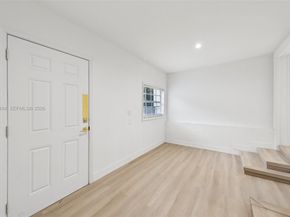 299 S Biscayne River Dr, Miami FL 33169