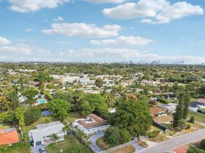 299 S Biscayne River Dr, Miami FL 33169