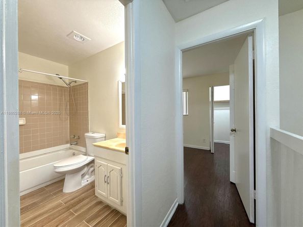 4094 Sierra Ter 4094, Sunrise FL 33351