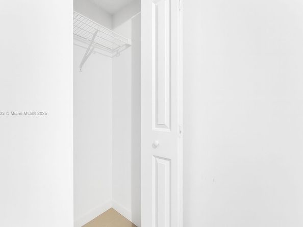 1600 NE 1st Ave 3315, Miami FL 33132