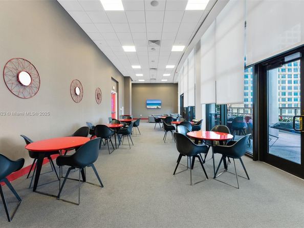 1600 NE 1st Ave 3315, Miami FL 33132