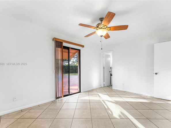 475 NW 46th Ter, Plantation FL 33317