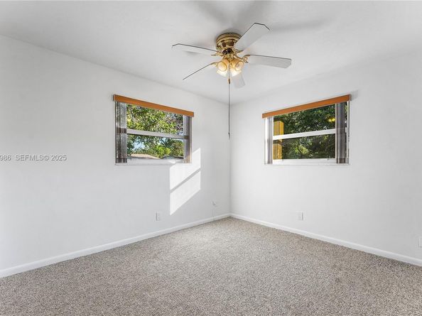 475 NW 46th Ter, Plantation FL 33317