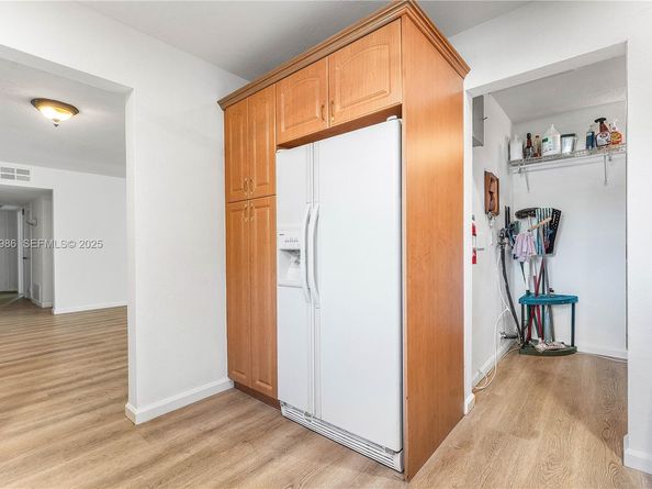 475 NW 46th Ter, Plantation FL 33317