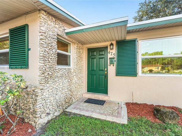 475 NW 46th Ter, Plantation FL 33317