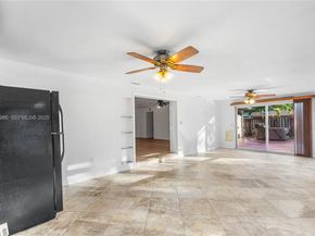 475 NW 46th Ter, Plantation FL 33317