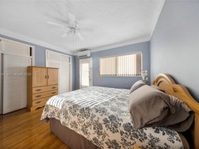 900 SW 10th Ter 8S, Hallandale Beach FL 33009