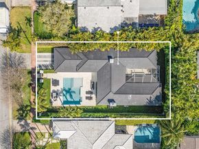 5925 La Gorce Dr, Miami Beach FL 33140