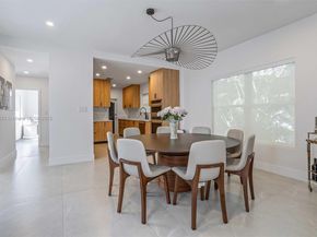 5925 La Gorce Dr, Miami Beach FL 33140