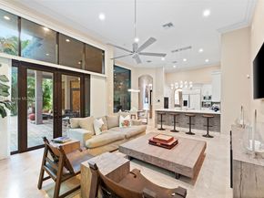 10775 Blue Palm St, Plantation FL 33324