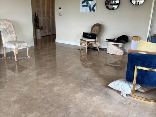 10777 W Sample Rd 714, Coral Springs FL 33065