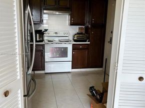 10777 W Sample Rd 714, Coral Springs FL 33065