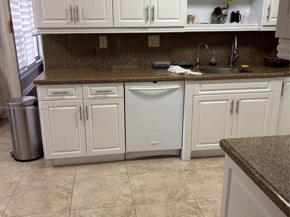 10777 W Sample Rd 714, Coral Springs FL 33065