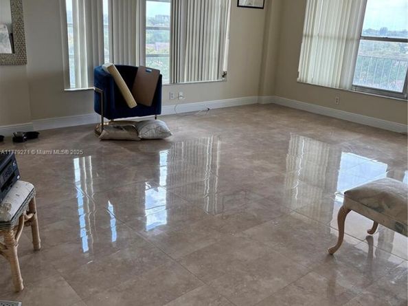 10777 W Sample Rd 714, Coral Springs FL 33065