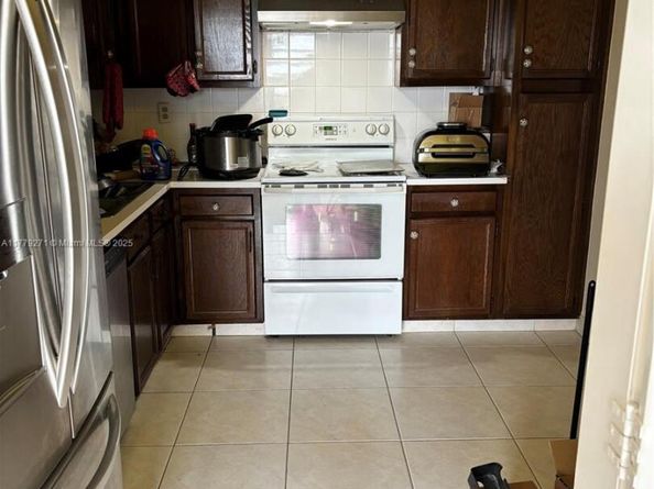 10777 W Sample Rd 714, Coral Springs FL 33065