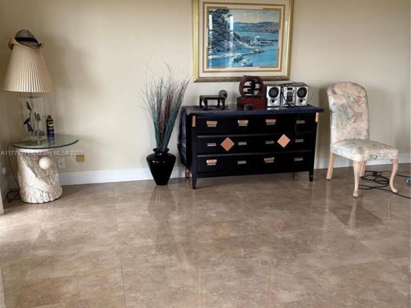 10777 W Sample Rd 714, Coral Springs FL 33065