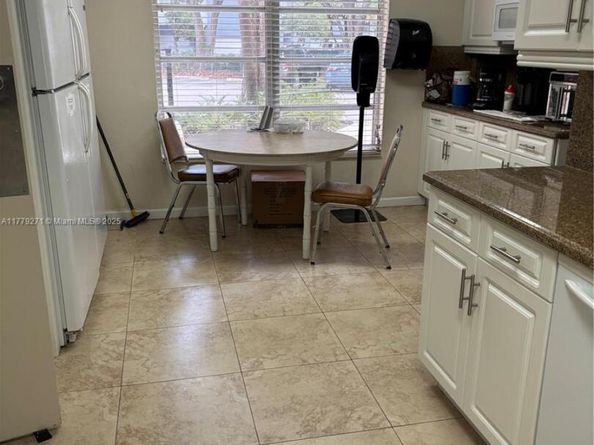 10777 W Sample Rd 714, Coral Springs FL 33065