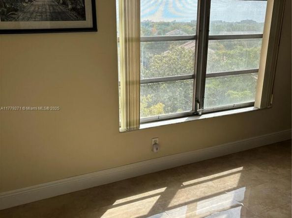 10777 W Sample Rd 714, Coral Springs FL 33065